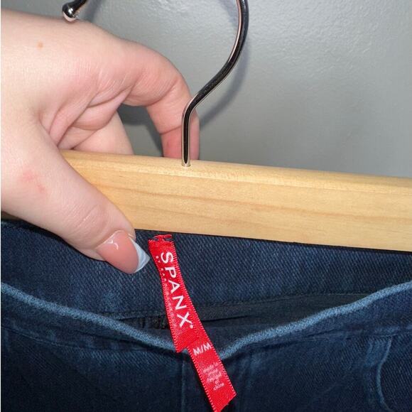 Spanx Jean-ish Ankle Leggings in Twilight Rinse Dark Wash Blue Size Medium - Picture 3 of 7